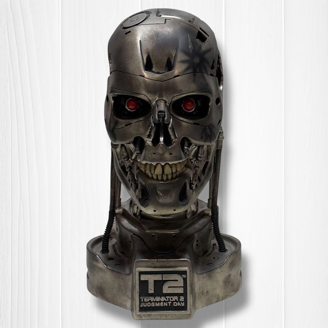 【希少品】T-800 ENDSKULL PROP REPLICA