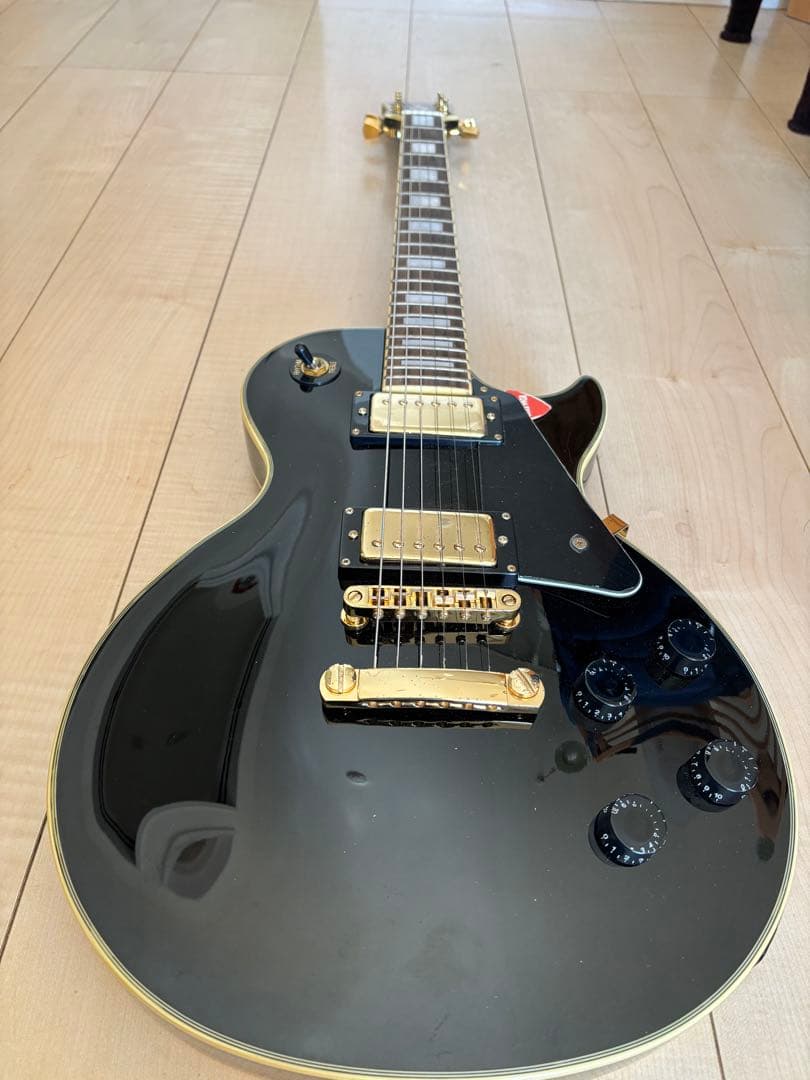 BUSKER'S バスターズ　ブラック エレキギター ゴールドパーツ