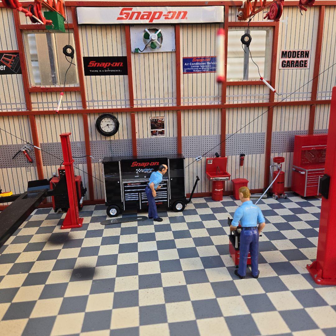 Snap-on/スナップ・オン　'ガレージ・模型７６.6ｃｍ