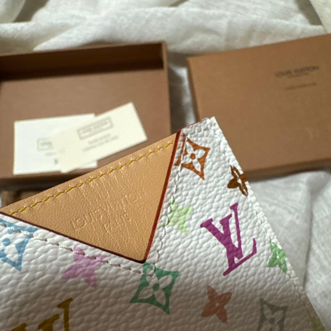 専用ページ　LOUIS VUITTON ミラーケース ホワイト・マルチカラー