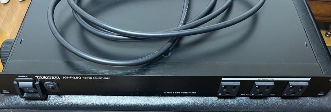 [週末限定値下] TASCAM AV-P250 電源ディストリビューター 美品