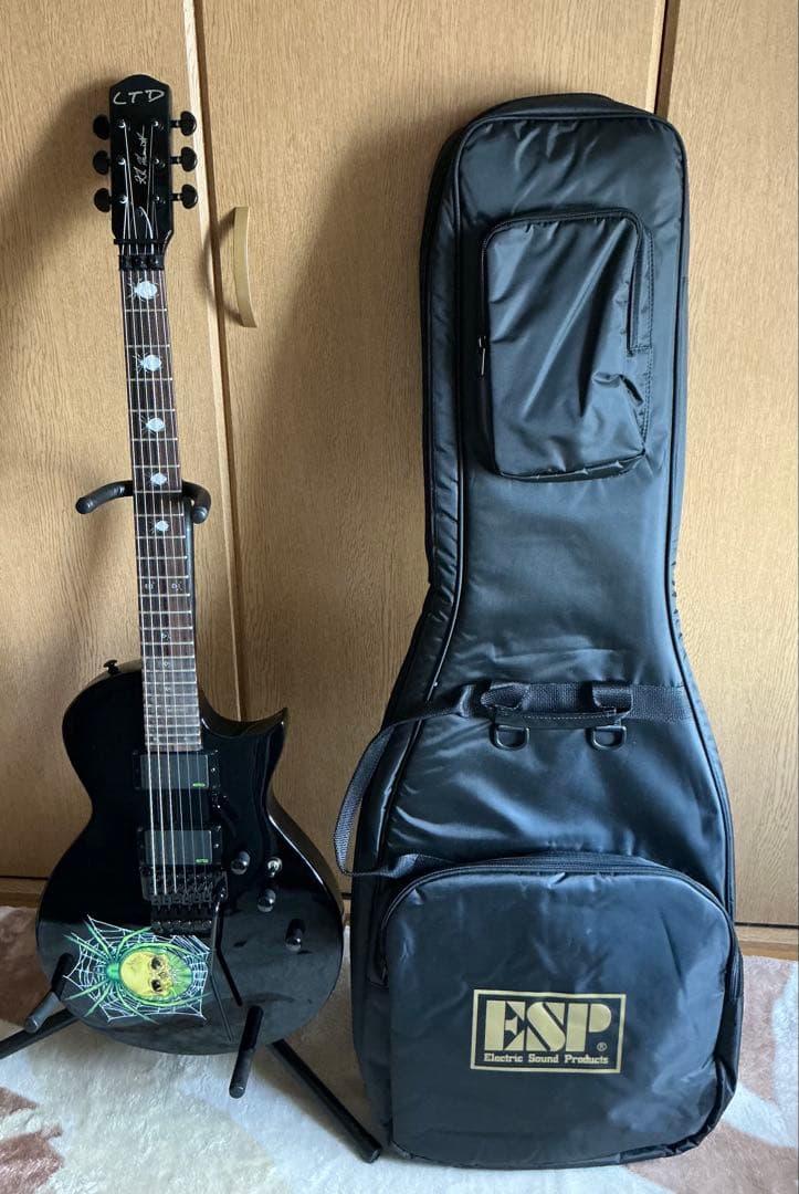 llica 30th anniversary LTDブラックスカデザイン