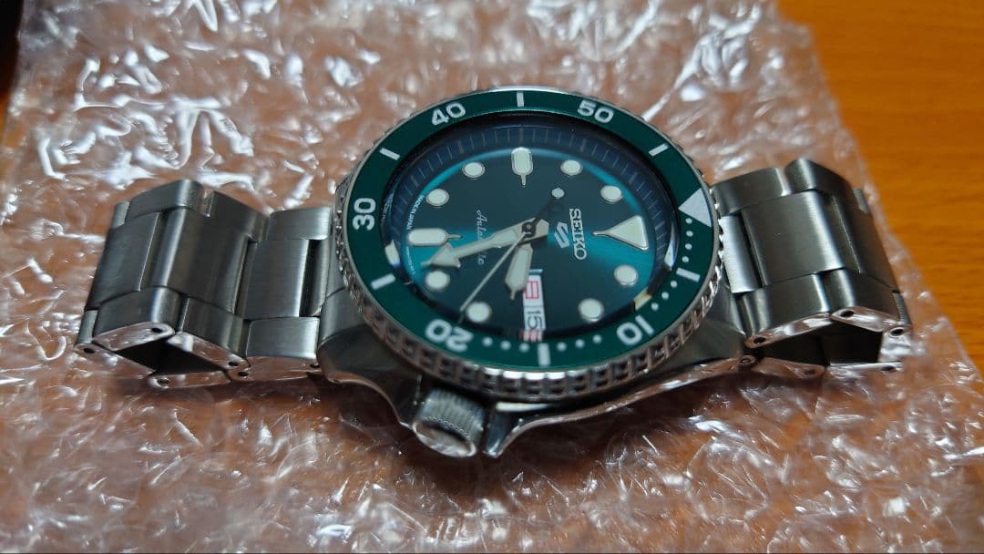 SEIKO 5 セイコー5スポーツ 4R36 自動巻き腕時計 SRPD61K1