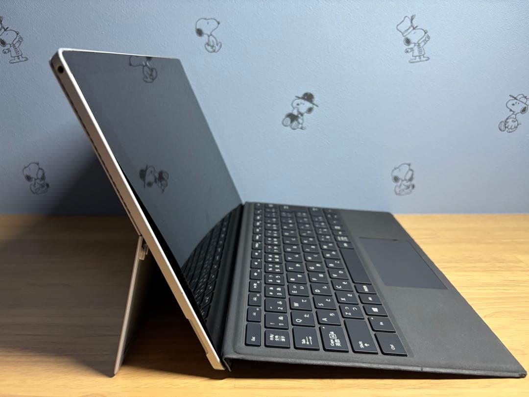 パソコンデスク Surface Pro 4Core i56300u 8GB SSD 256GB