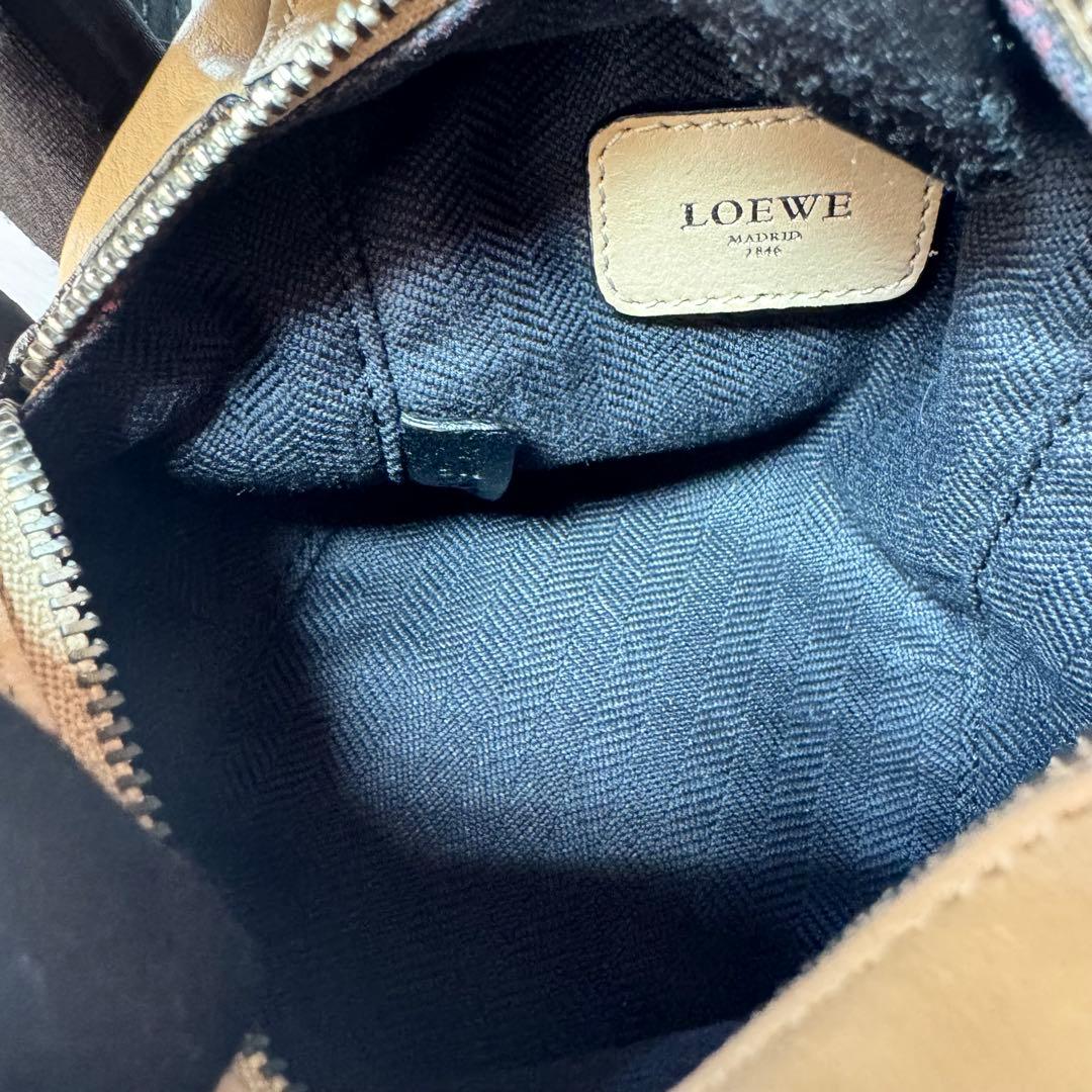 loewe ロエベ アナグラム　ショルダーバッグ　ミニバッグ　レザー