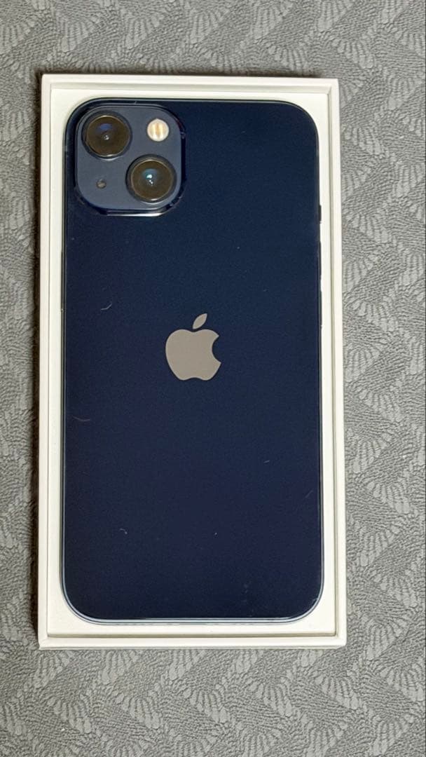 Apple iPhone 13 ミッドナイト 本体　128GB