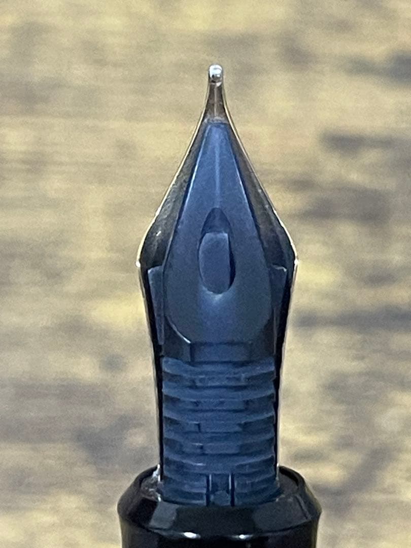 未使用　1983年製　パイロット　創業65周年記念　シリアルナンバー　M 万年筆