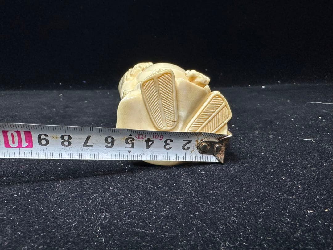 置物　アンティーク　天然素材　仏像　彫刻 古美術品細密細工　骨董　コレクション