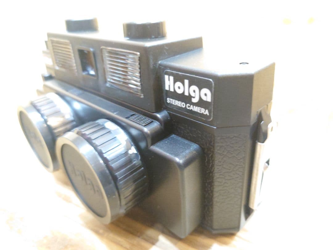 Holga 120 3D ステレオカメラ
