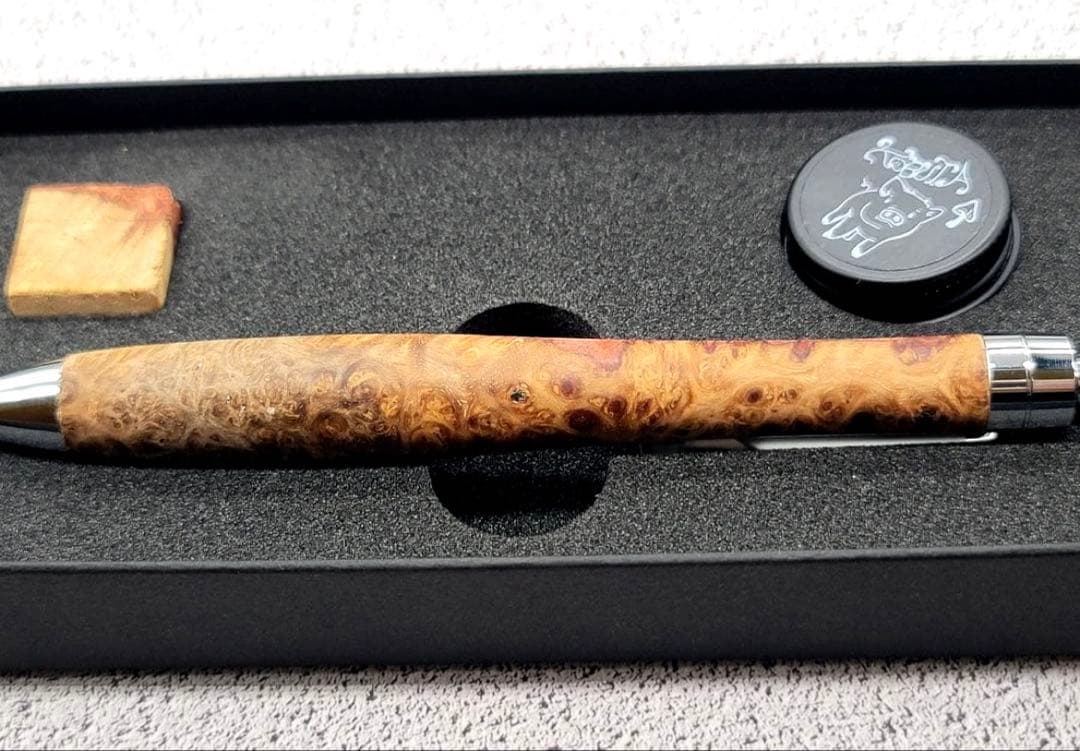 新品　こぶた工房　極上花梨瘤紅白　シャープペンシル0.5