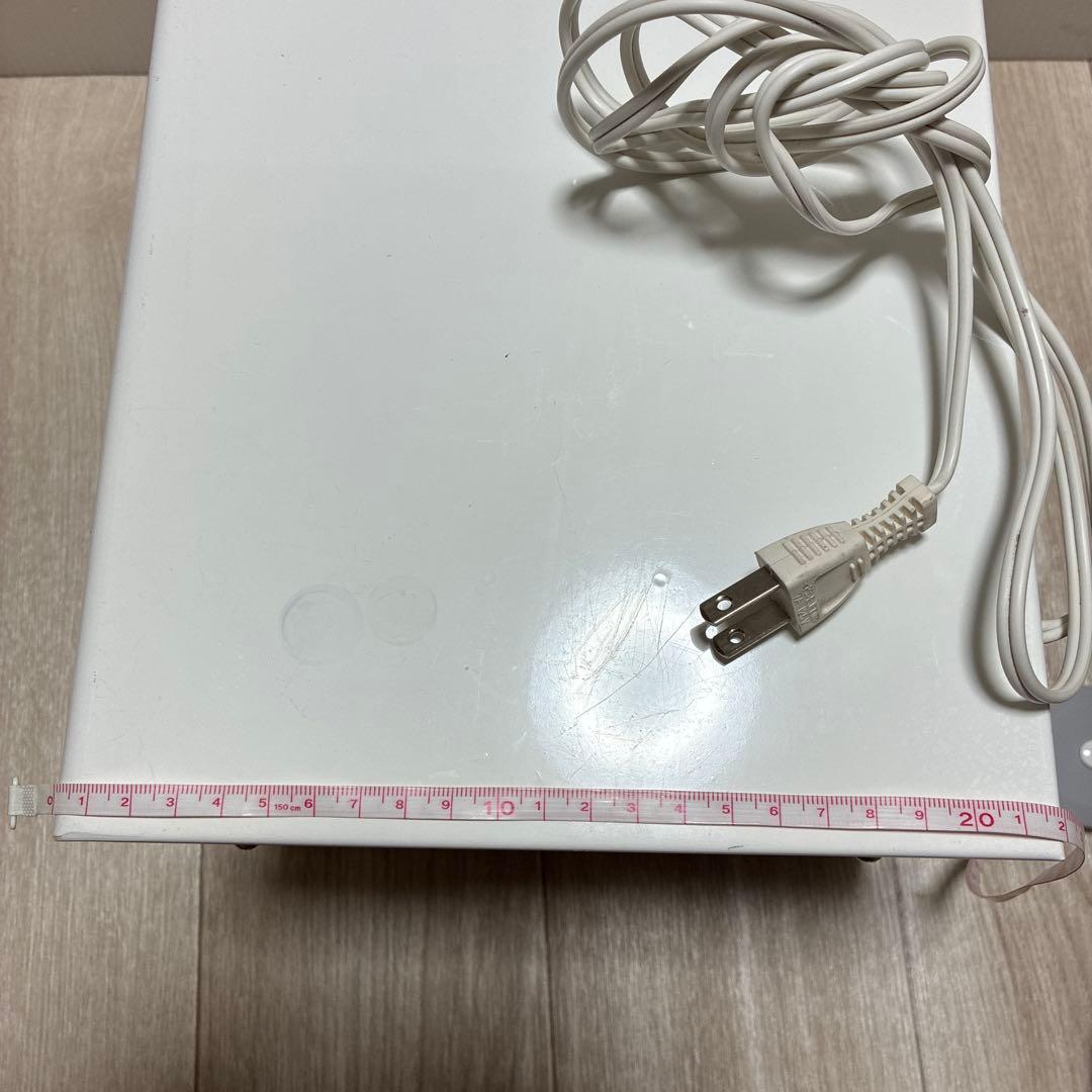 UV-180 殺菌燈式電気消毒器 衛生 清潔 殺菌 安心 安全 50/60HZ