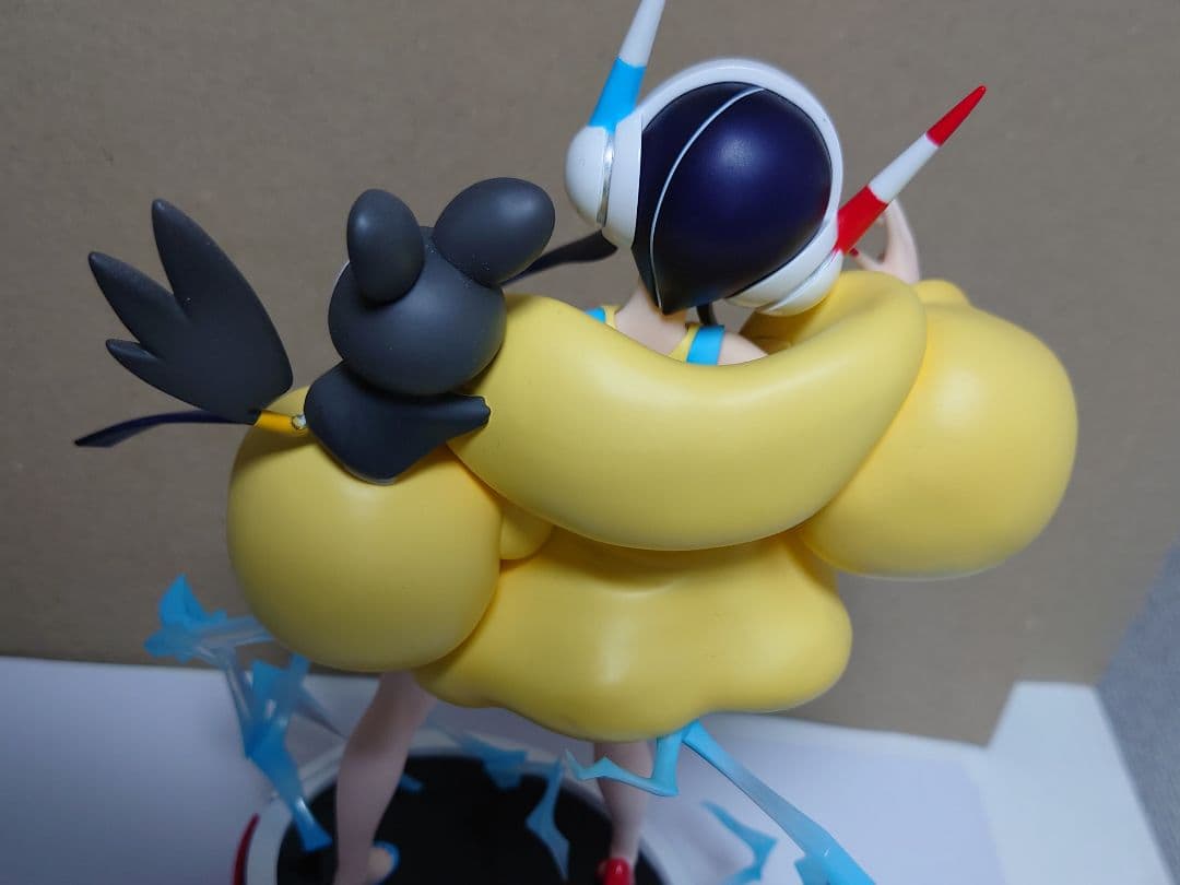 カミツレ & エモンガ KOTOBUKIYA フィギュア　ポケモンセンター限定