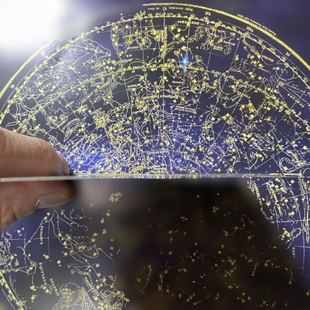 美品レッドのピカチュウ：ポケモンセンター オープン20周年記念 PROMO