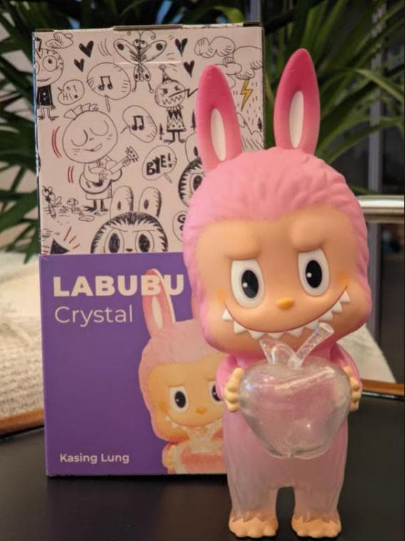 POPMART LABUBU Crystal フィギュア ピンク