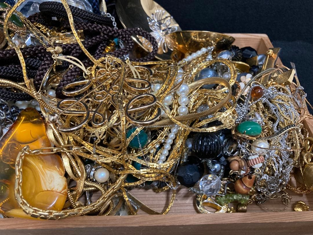 サイトウ アクセサリーまとめ売り　大量