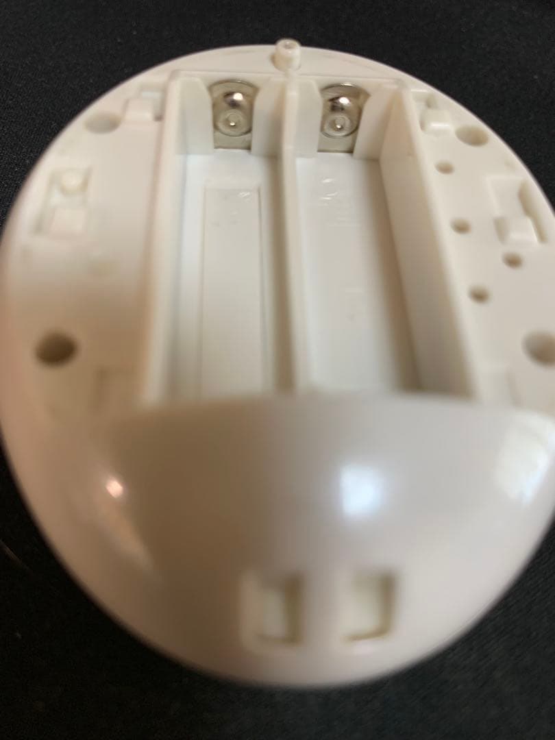 たまごっち　ピース　ホワイト　Tamagotchi P's