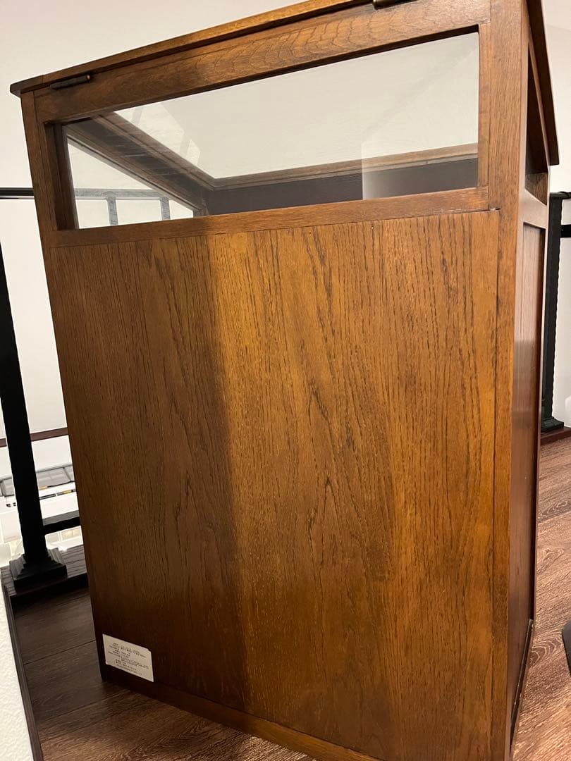 木製　ガラス蓋付き　キャビネット　ショーケース　宝飾品ケース