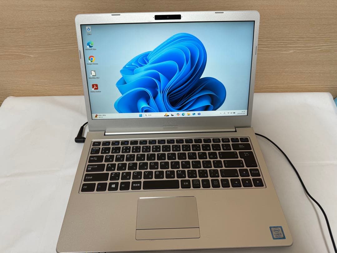 美品　ノートパソコン liyama Corei5-8265U NVMeSSD