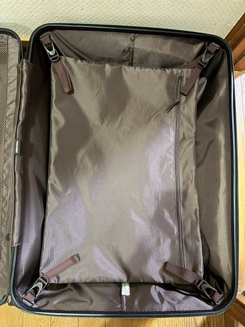 ZEROGRA ゼログラ ハードジッパーケース超軽量 大型Lサイズ