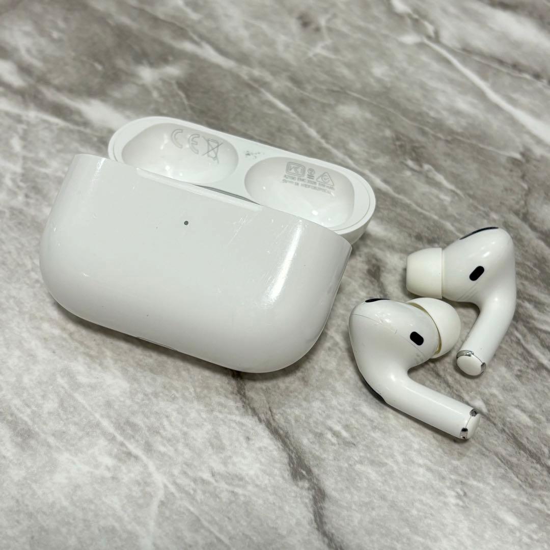 ヘッドホン Apple AirPods pro MWP22J/A