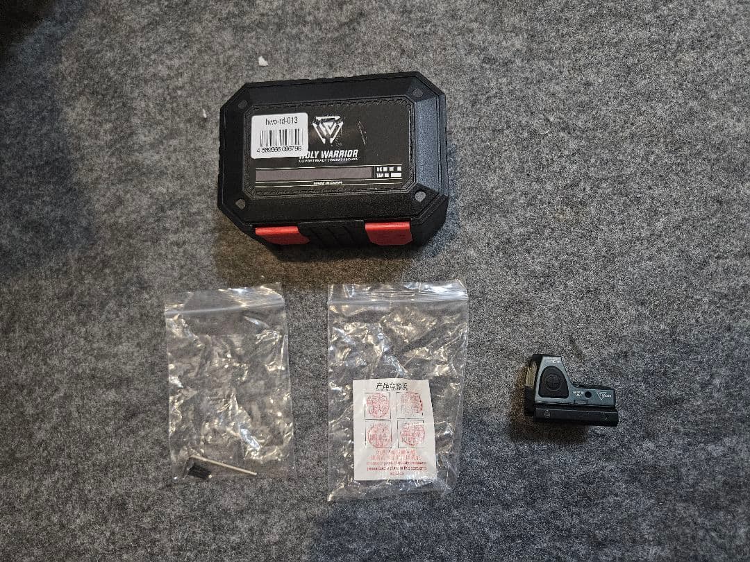 Holy warrior trijiconタイプ RMR ドットサイト