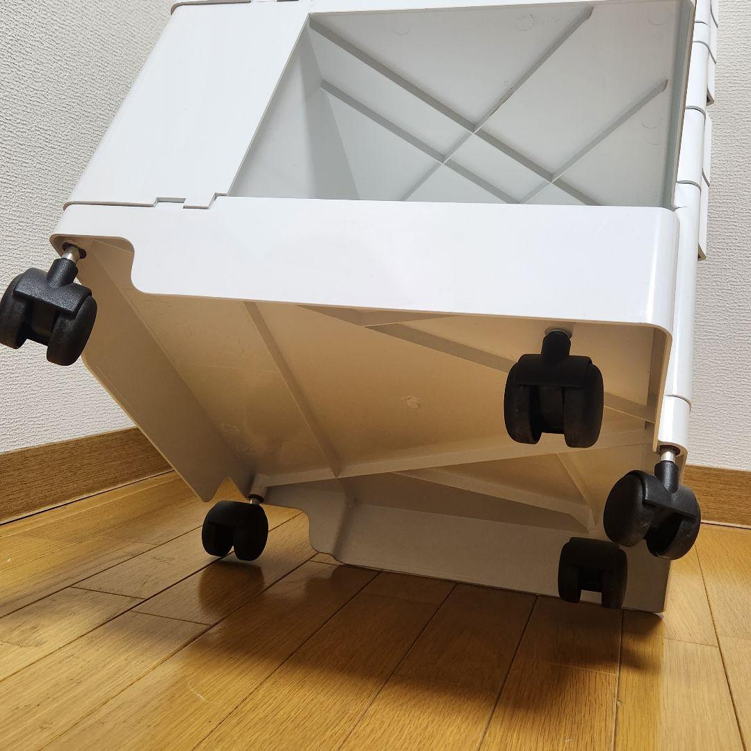 ボビーワゴン B-LINE 3段5トレイ　白　インナートレー２点　天板3ピース