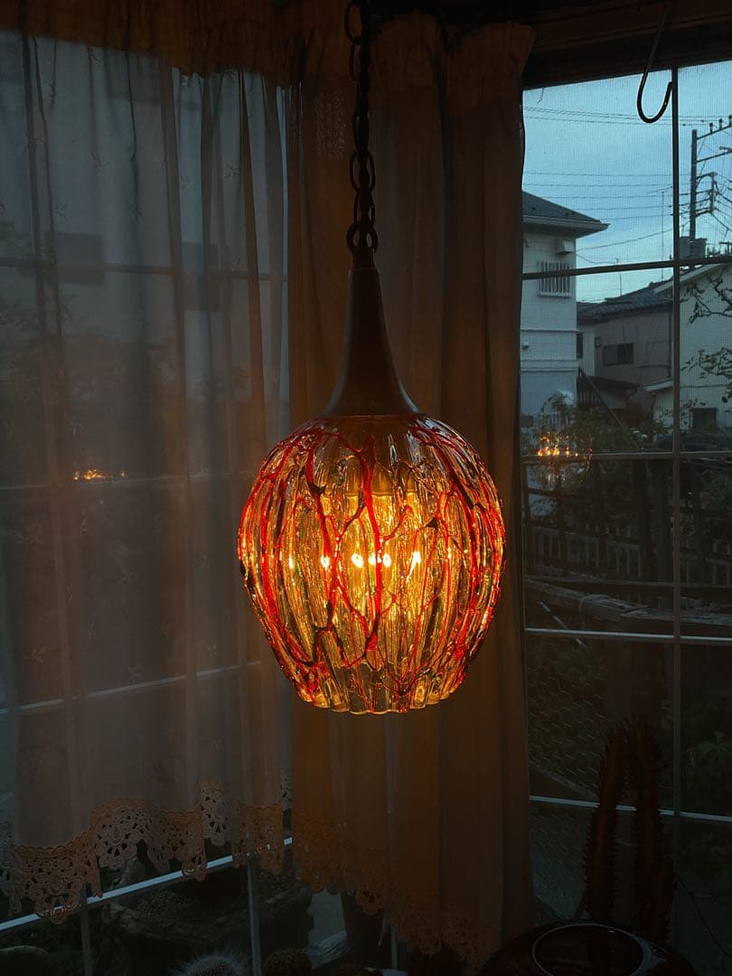 ヴィンテージ！美しい線状模様「ペンダントランプ」
