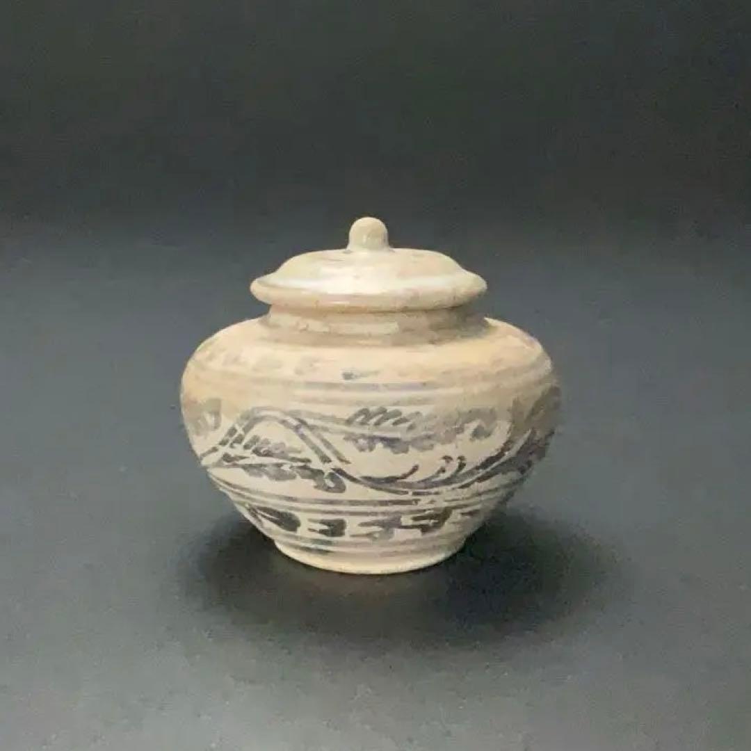 鉄絵蓋つき小壺　タイ　スンコロク　骨董　R1398ダM