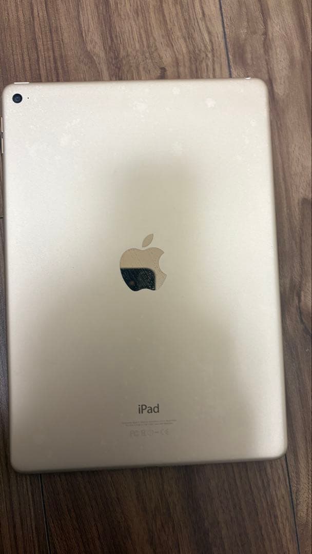 レ*オ様 iPad Air 2（128GB／Wi-Fiモデル）本体のみ