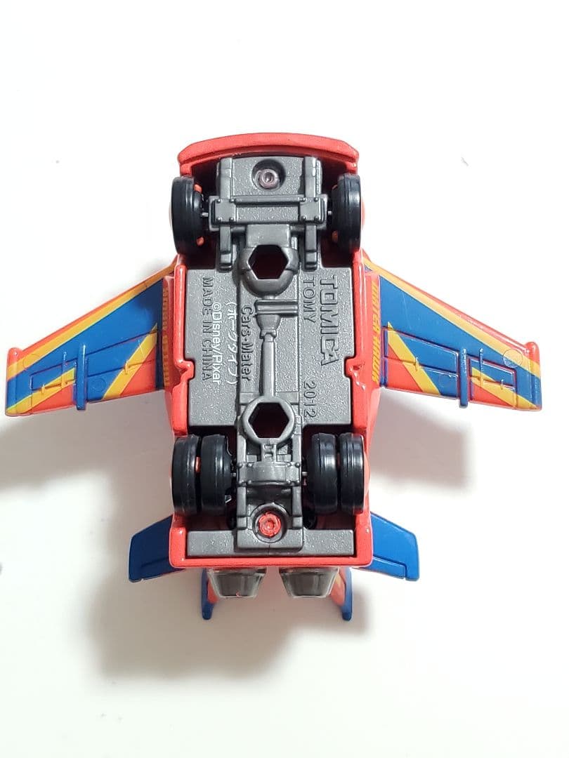 カーズトミカ　マックィーン　メーター　ホークタイプ