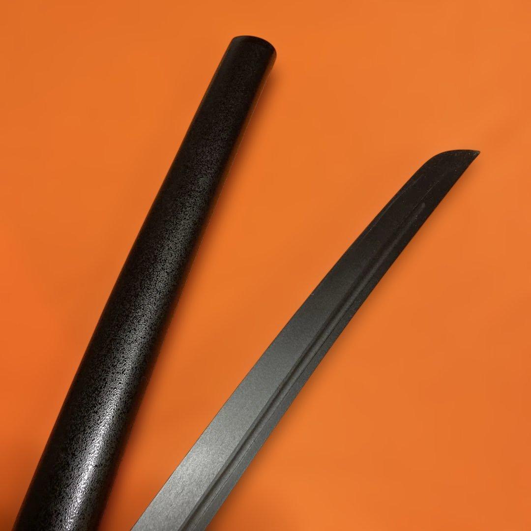 高級軽量模造刀 茶柄 海鼠透し金鍔 飾り栗形黒梨地鞘