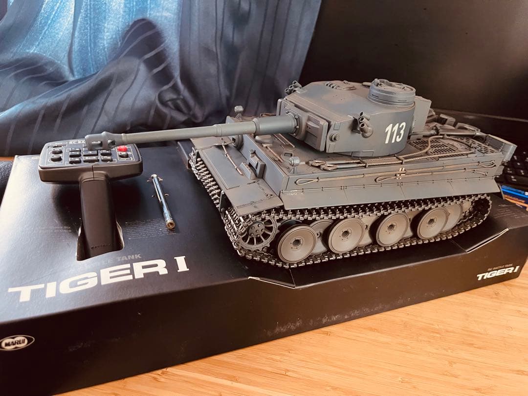 新品]東京マルイタイガ1 バトルタンク1/24 スケール