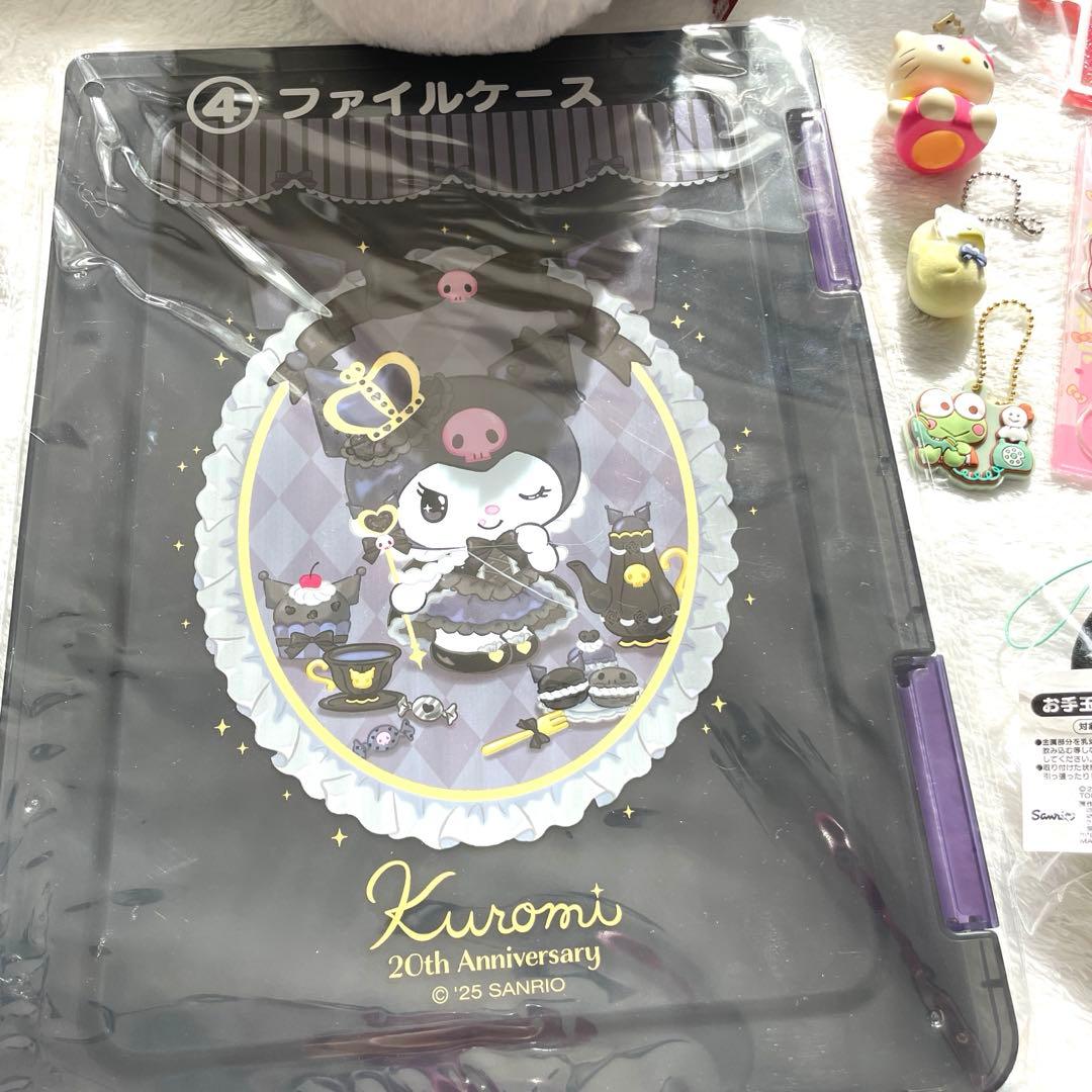 ☆☆サンリオまとめ売り・ぬいぐるみ・フィギュア・キーホルダー・置き時計等☆☆