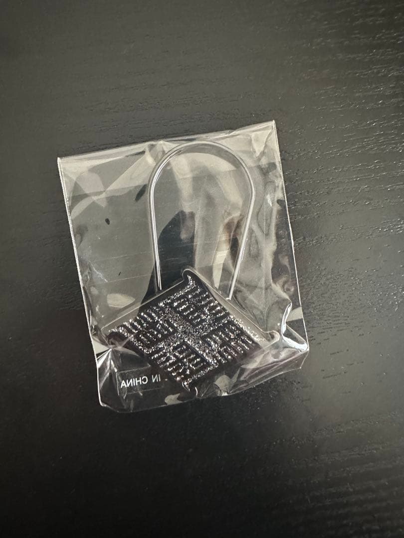 麻 LOGO KEY HOLDER GLITTER 舐達麻 BUDSPOOL