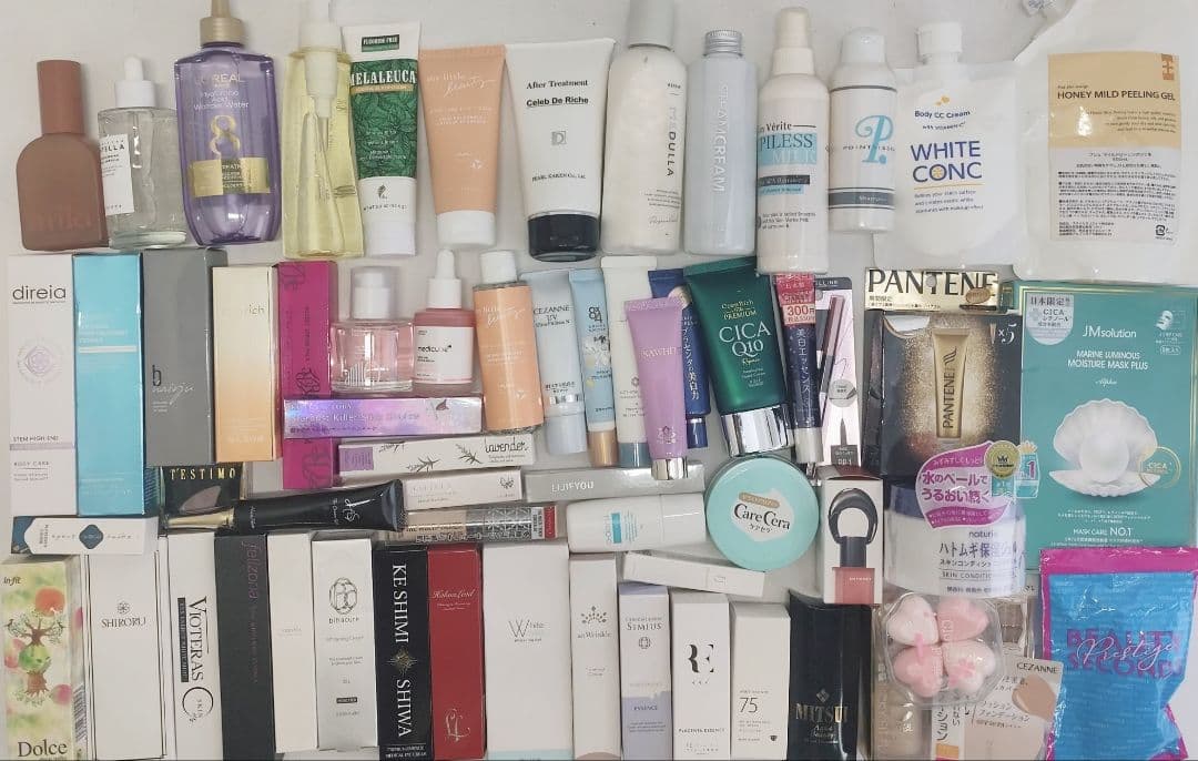 新品未使用　化粧品など大量まとめ売り（基礎化粧 スキンケアヘアケアコスメその他）