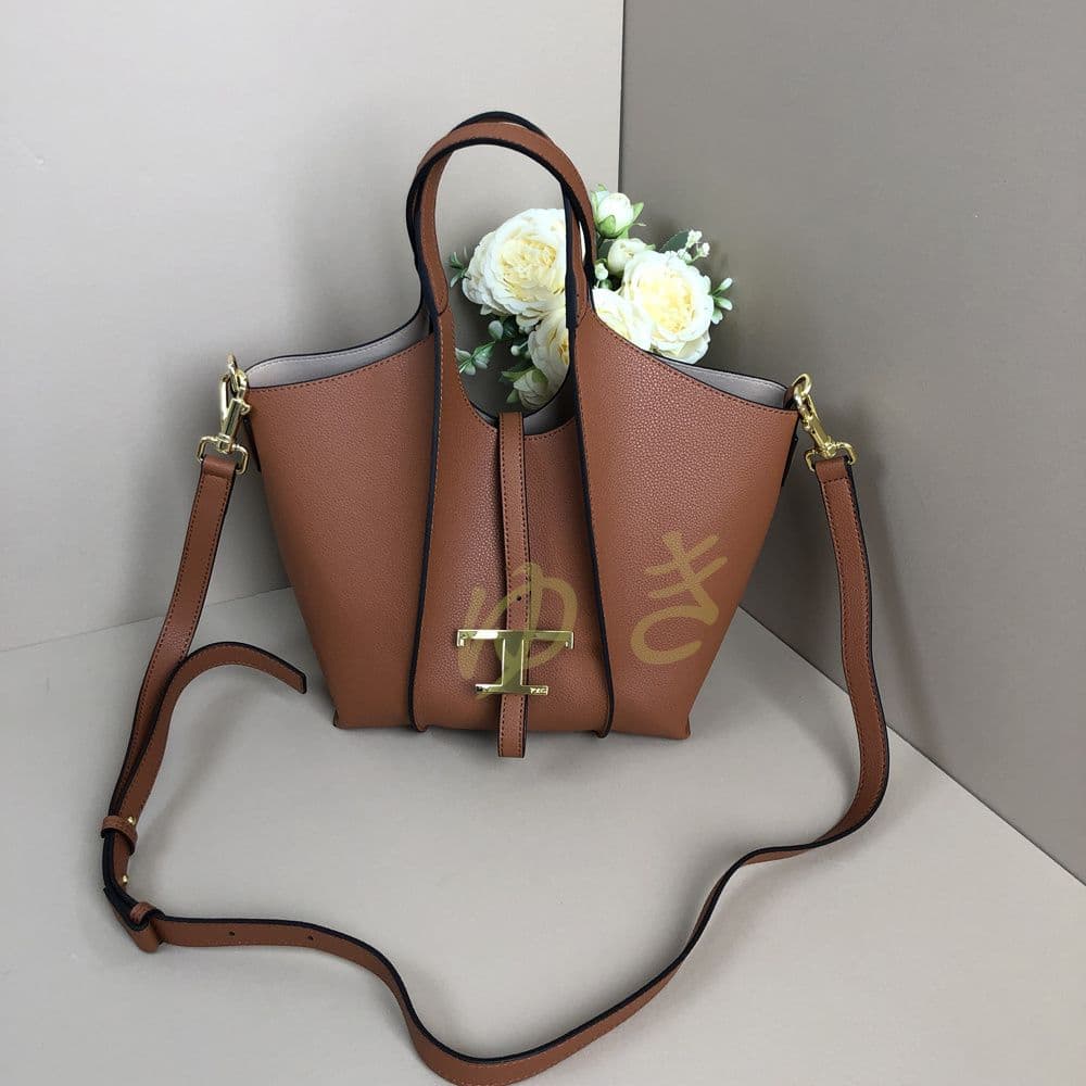 T タイムレス　レザー　トートバッグ トッズショルダーバッグ