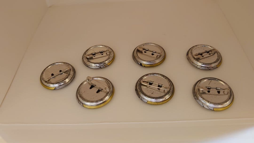 【貴重!!】ハイスクール!奇面組　フィギュア　缶バッジ