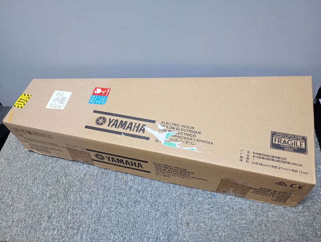 エレクトリックバイオリンYAMAHA YEV 104 サイレントバイオリン