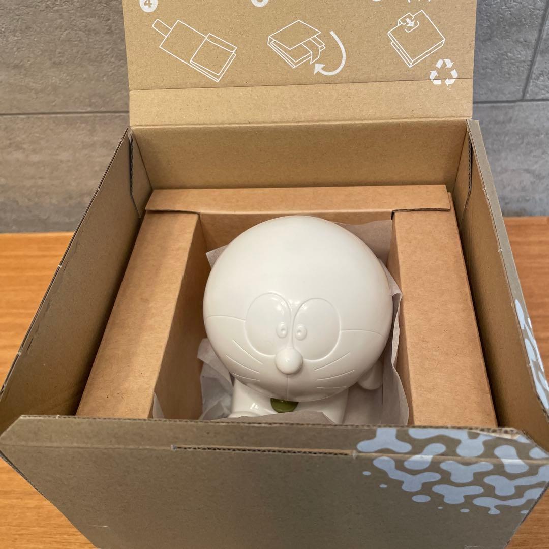 【限定】大阪万博2025 ドラえもん✕日本館ベアブリック　箱付き 紙袋付き