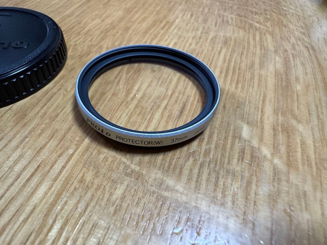 Olympus M.Zuiko 45mm F1.8 M43 レンズ mft