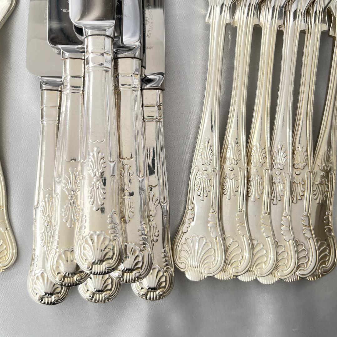 【e Butler】キングスパターンのディナーセット 6名用42本組