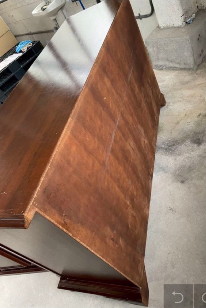 イギリス製　丸脚　高級　サイドボード　　キャビネット