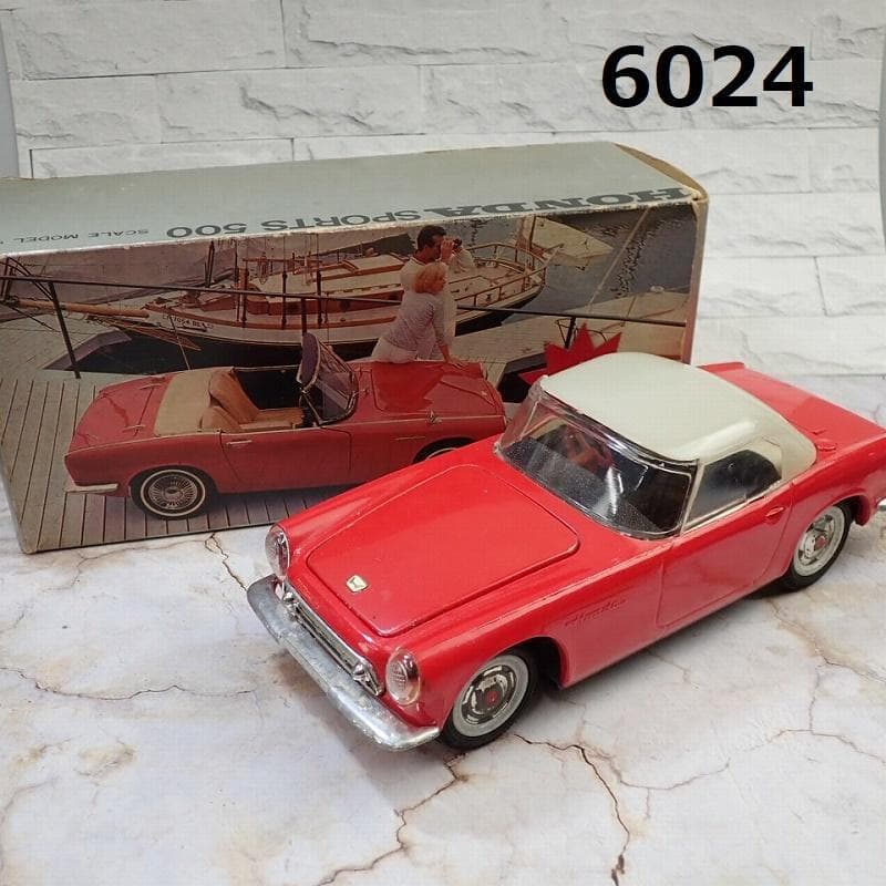 RU-6024　ホンダスポーツ　500　1/15　当時物　記名品　箱付き