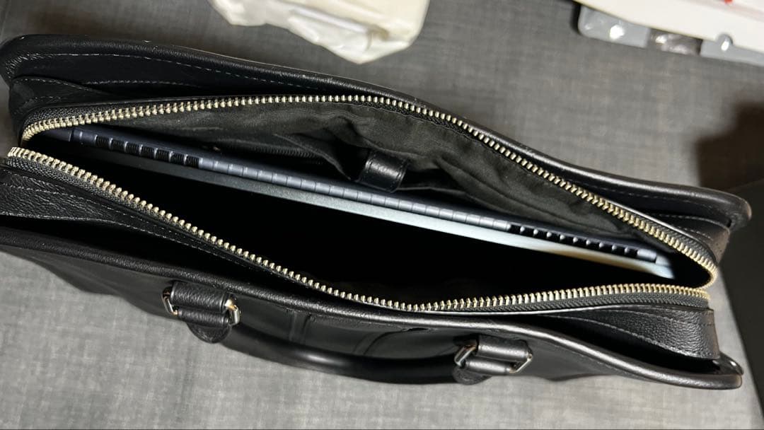 【shin】COACH コーチ　ビジネスバッグ