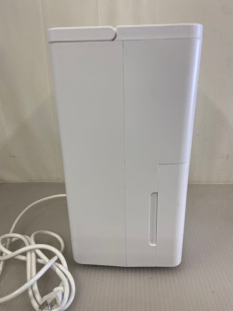 11r19 YAMAZEN 除湿機 YDC-J03(W) 2025年製