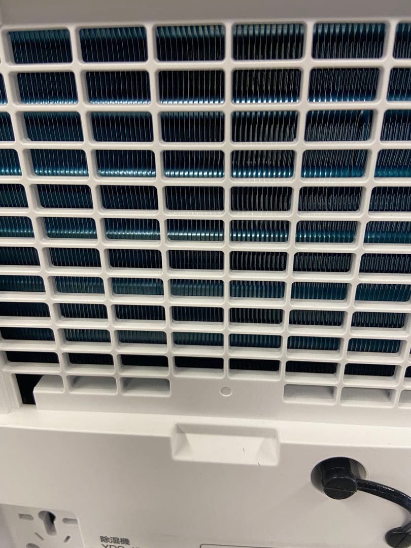 11r19 YAMAZEN 除湿機 YDC-J03(W) 2025年製